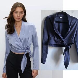 Aritzia Babaton Sz XS Davis Navy Satin Wrap Elegant Blouse